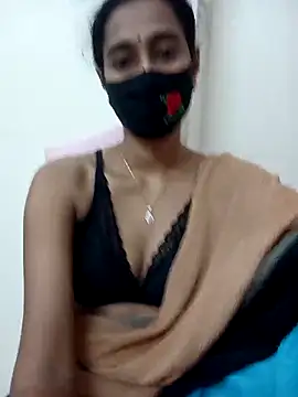 Snapshot of Softecho-03 chatting on November 11, 2025, 7:30 pm Softecho-03 online show from November 11, 2025, 7:30 pm