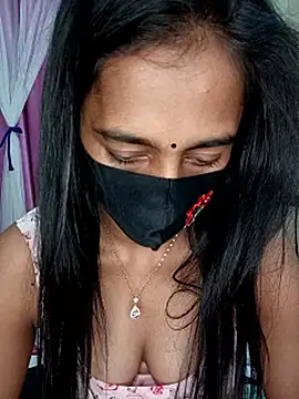 Snapshot of Softecho-03 chatting on December 13, 2025, 8:04 pm Softecho-03 online show from December 13, 2025, 8:04 pm