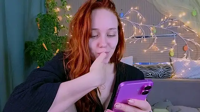 PollyVinice online show from April 4, 2026, 3:51 pm