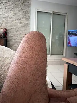 htreshot73 online show from March 29, 2026, 9:44 am