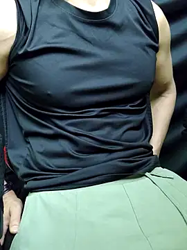 chocolate alone online show from November 15, 2025, 7:23 am