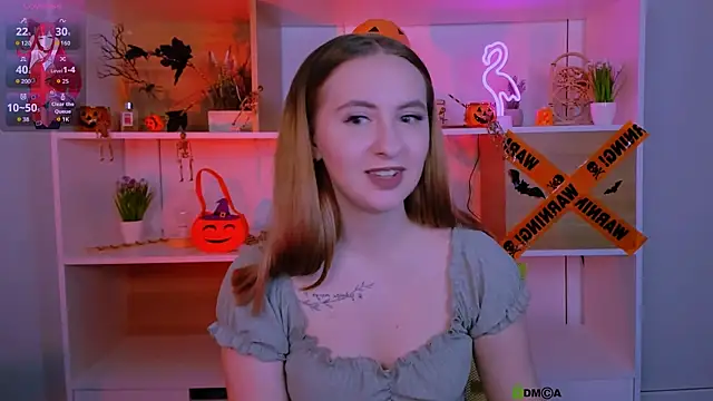 mila glow1 online show from October 30, 2025, 8:28 pm