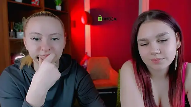 mila glow1 online show from February 13, 2026, 6:35 am