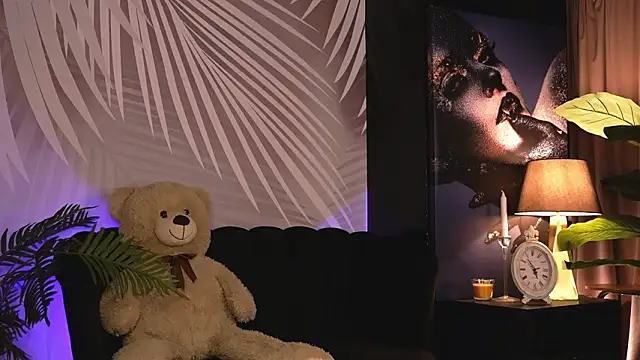 EvaRhea online show from February 20, 2026, 4:31 am