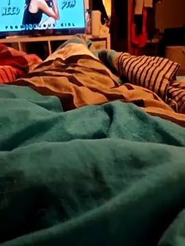 Horny mummy online show from December 23, 2025, 7:07 am