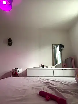 DouceAngela69 online show from September 23, 2025, 9:16 am