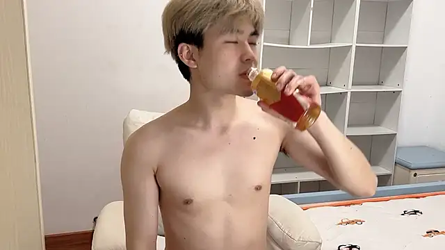 xiaoyang5200 online show from March 28, 2026, 10:38 am