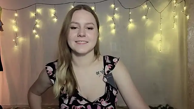 Snapshot of ShyMistery chatting on December 4, 2025, 8:30 pm ShyMistery online show from December 4, 2025, 8:30 pm