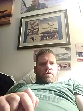 Iceman198244 online show from October 21, 2025, 12:26 pm