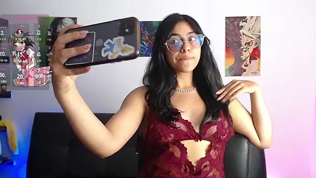 Laramucci online show from January 13, 2026, 9:08 pm