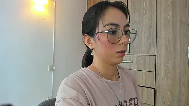 horny adiction online show from February 12, 2026, 9:25 pm