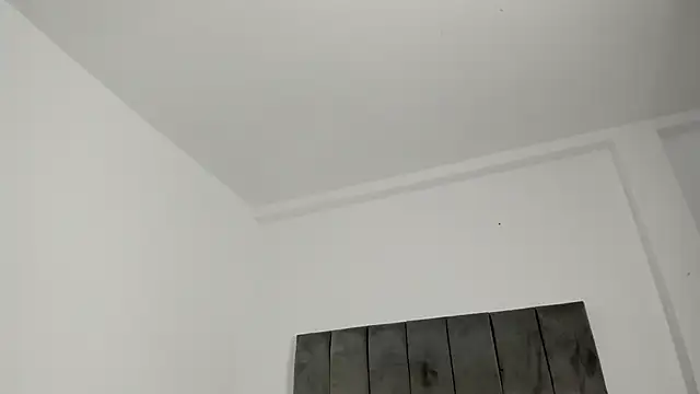 Snapshot of Ebony_danik chatting on February 5, 2026, 1:01 am Ebony danik online show from February 5, 2026, 1:01 am