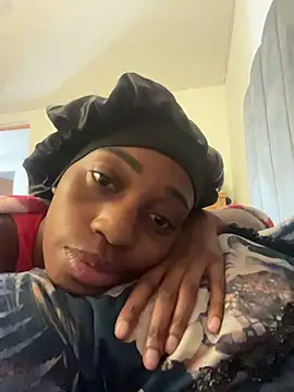 Ebony danik online show from November 25, 2025, 5:02 pm