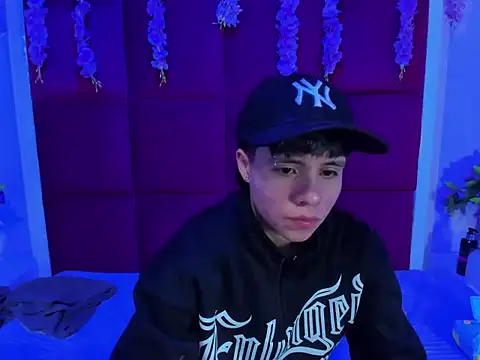 Bruno Cruzz online show from October 3, 2025, 2:26 am