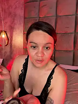 Snapshot of Sky_Junne chatting on January 16, 2026, 5:06 pm Sky Junne online show from January 16, 2026, 5:06 pm