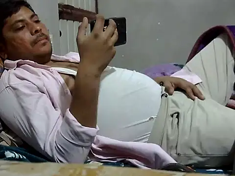 Snapshot of Ajmersingh335512 chatting on February 16, 2026, 4:27 pm Ajmersingh335512 online show from February 16, 2026, 4:27 pm