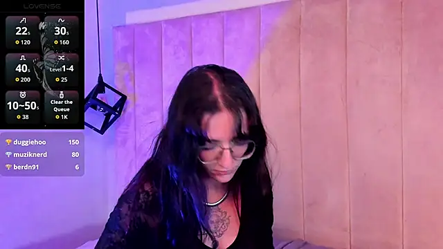 Snapshot of AfroditaLeclair chatting on September 27, 2025, 8:31 am AfroditaLeclair online show from September 27, 2025, 8:31 am