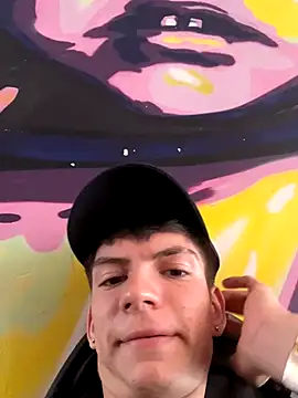 Snapshot of Luck__090 chatting on September 19, 2025, 9:41 pm Luck  090 online show from September 19, 2025, 9:41 pm