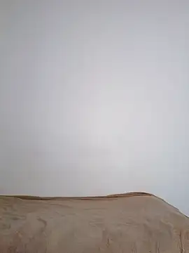 Gyminae online show from November 14, 2025, 6:17 am