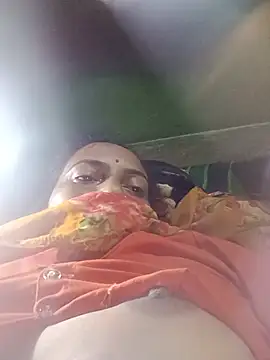 Snapshot of Hot_Seema83 chatting on June 11, 2026, 5:21 pm Hot Seema83 online show from June 11, 2026, 5:21 pm