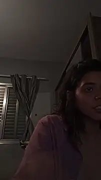 Maricamposs online show from December 5, 2025, 1:49 am