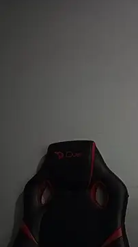 Maricamposs online show from April 5, 2026, 8:48 pm