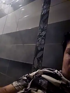 jedoo1213 online show from October 28, 2025, 7:13 pm