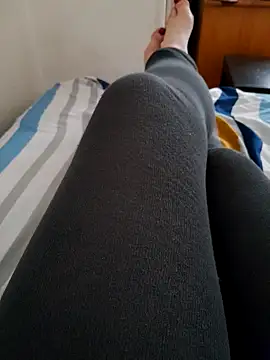 claradominafeet0 online show from December 19, 2025, 1:57 pm