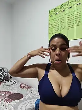 Snapshot of GabyMontenegro chatting on March 3, 2026, 3:57 am GabyMontenegro online show from March 3, 2026, 3:57 am