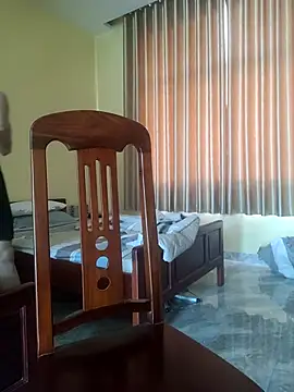 thienlong05 online show from September 20, 2025, 4:50 am