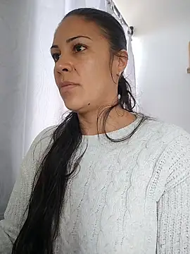 KittyHoleshot87 online show from March 3, 2026, 1:40 pm