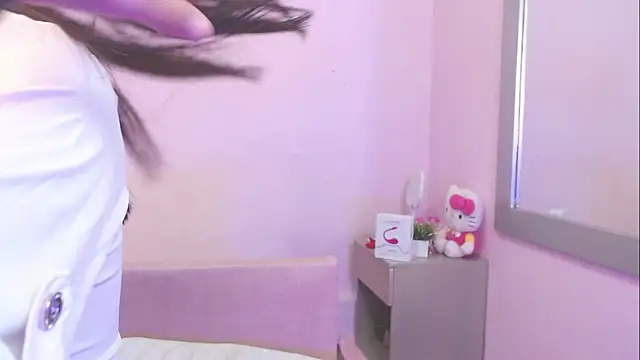 kiity horny  online show from December 16, 2025, 11:58 am