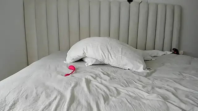 Meganbelford1 online show from March 25, 2026, 4:39 pm