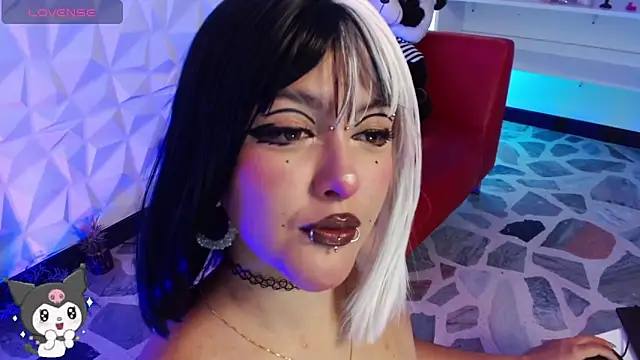 lil candy77 online show from March 26, 2026, 12:14 pm