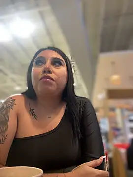 Sophie Dreamss online show from December 2, 2025, 9:38 pm