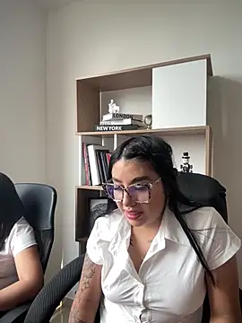 Sophie Dreamss online show from March 13, 2026, 7:41 pm