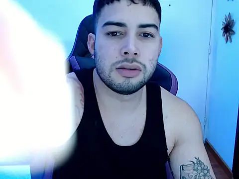 baby mateo online show from November 30, 2025, 11:38 pm