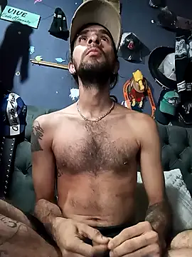 hairy mannn online show from December 15, 2025, 1:28 pm