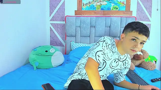 christopher Hot online show from March 1, 2026, 2:11 am