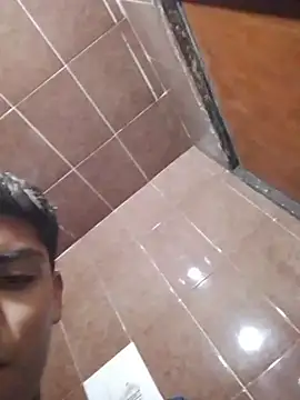 aispuro8505 online show from February 6, 2026, 7:26 am