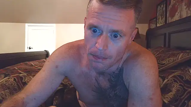 Snapshot of DILFiGuess11 chatting on June 15, 2026, 9:09 am DILFiGuess11 online show from June 15, 2026, 9:09 am