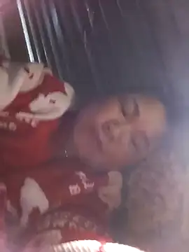 may-squirl online show from November 28, 2025, 11:38 pm