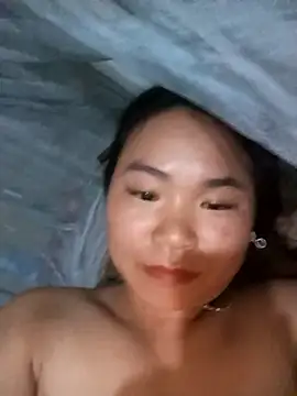 may-squirl online show from October 11, 2025, 1:23 pm