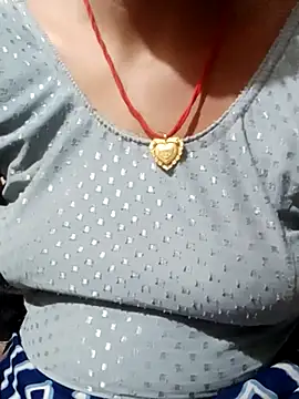 HOT DAAN79 online show from October 9, 2025, 6:41 pm