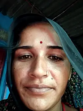 HOT DAAN79 online show from September 18, 2025, 1:30 am