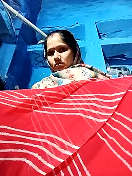 Jooli xx online show from November 21, 2025, 11:59 pm