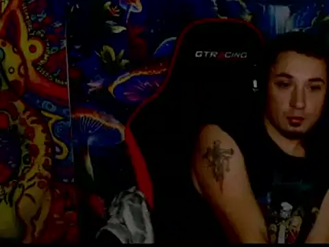 YoBlezz online show from December 4, 2025, 8:13 am