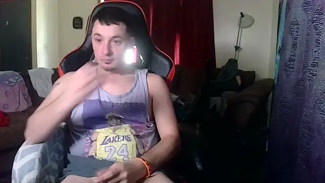 YoBlezz online show from April 20, 2026, 7:37 pm