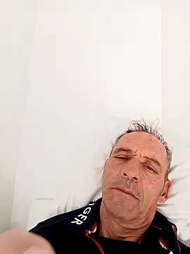 Snapshot of Meliwem12 chatting on November 5, 2025, 7:00 am Meliwem12 online show from November 5, 2025, 7:00 am