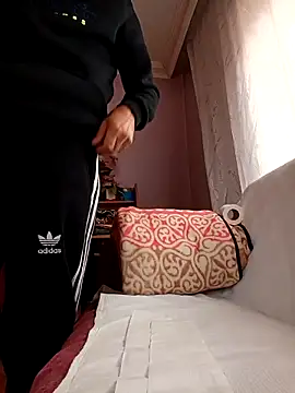 Snapshot of Meliwem12 chatting on November 25, 2025, 7:52 am Meliwem12 online show from November 25, 2025, 7:52 am